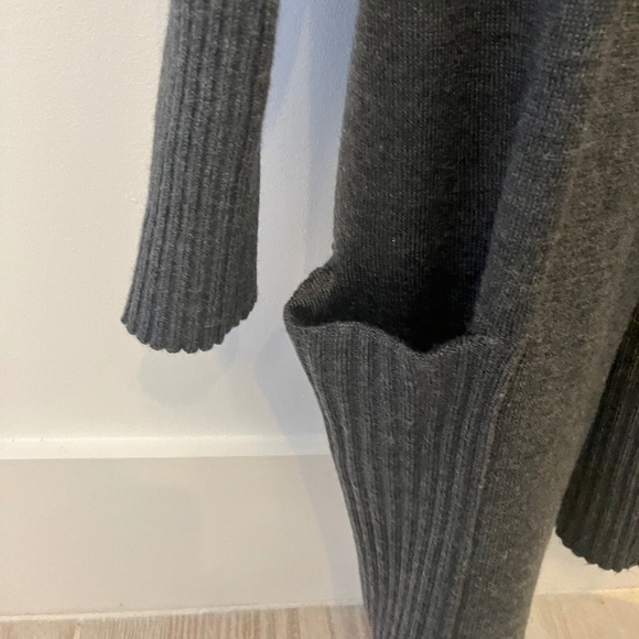 Modern Ambition Merino-Wool Blend Open Cardigan - Picture 6 of 10